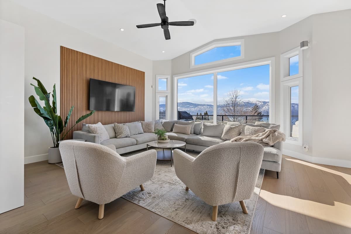 Luxury Kelowna House